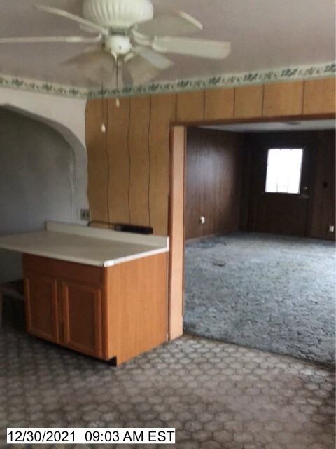 625 N Water St - Photo 3 of 8