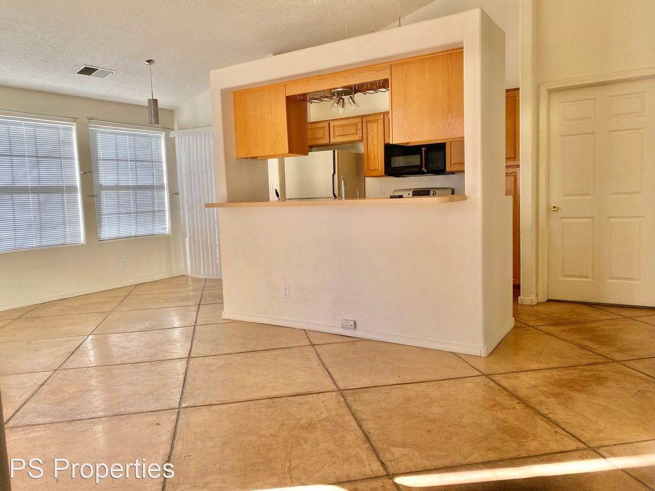 2315 Tompiro Dr Nw - Photo 3 of 15