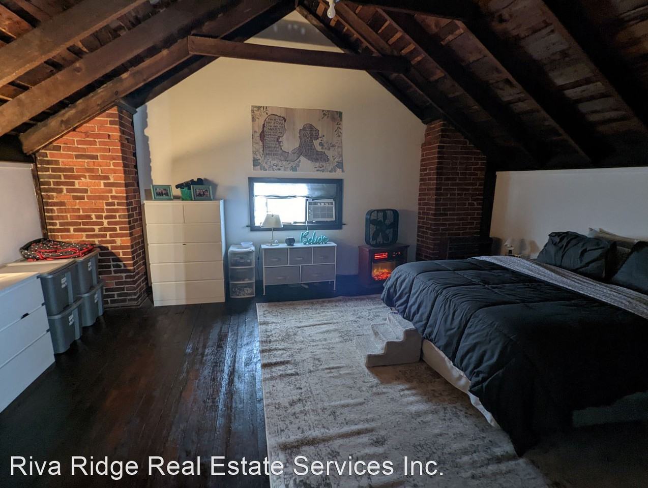 671 5th Street - Photo 3 of 10