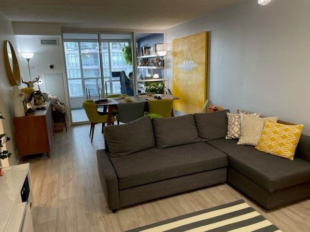 30 Holly Street #1505