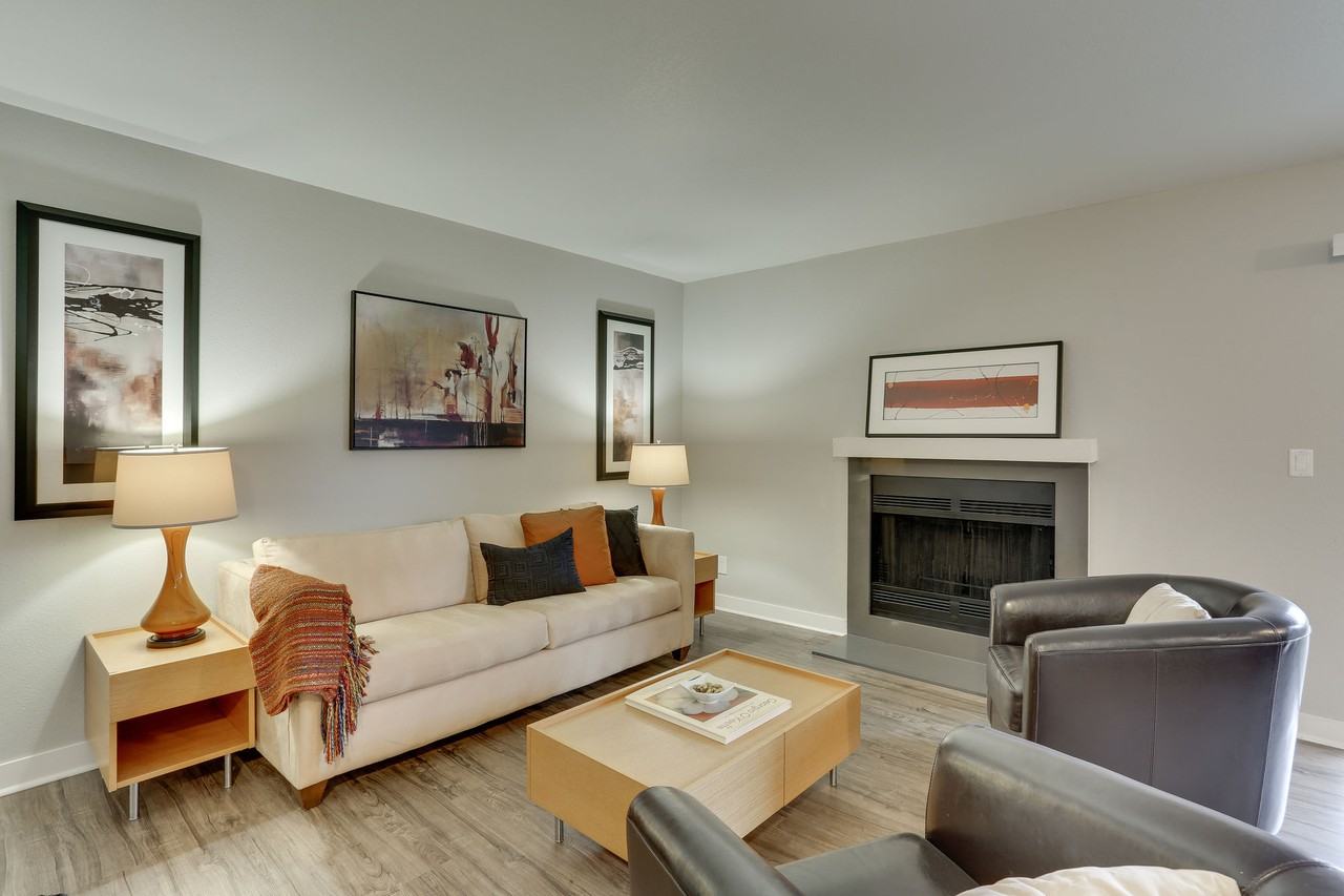 Sterling Pointe - Photo 2 of 50