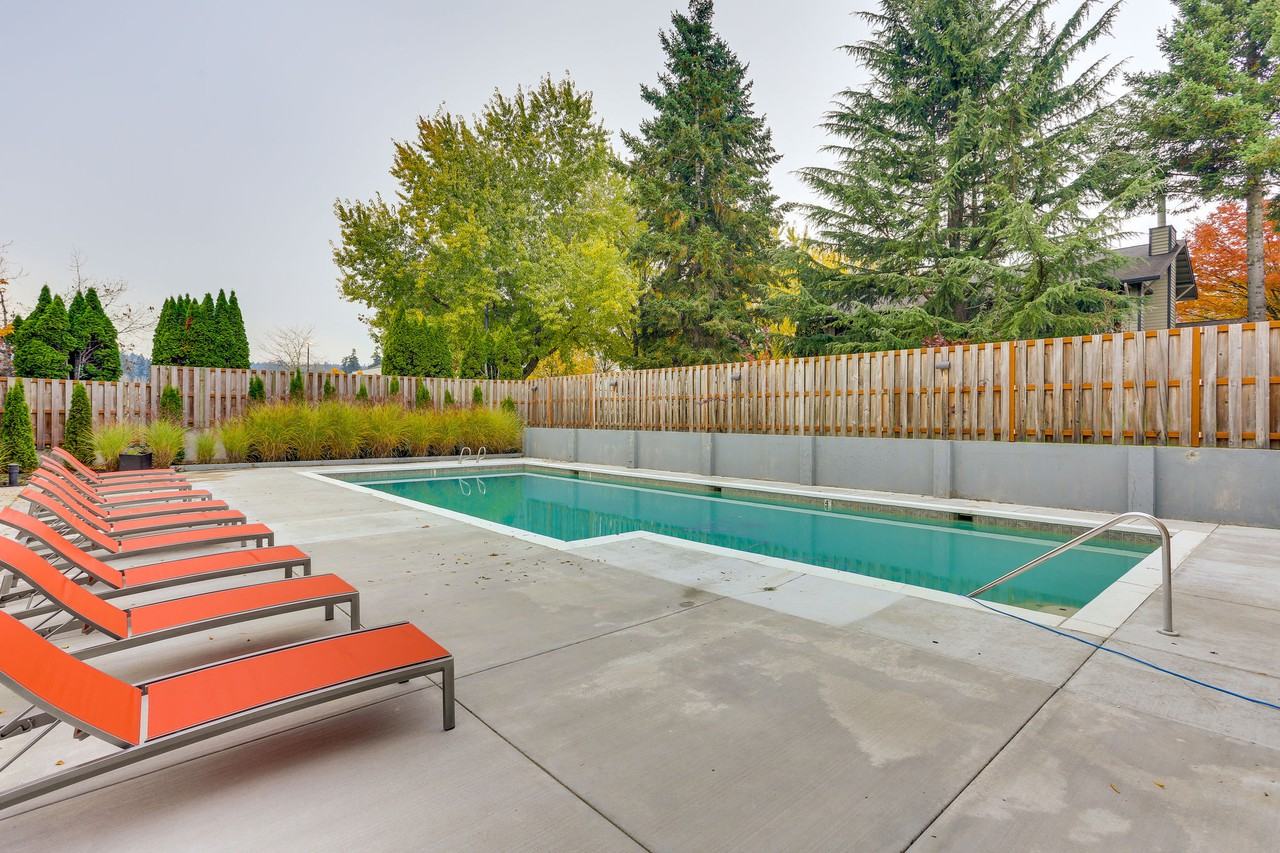 Sterling Pointe - Photo 4 of 50