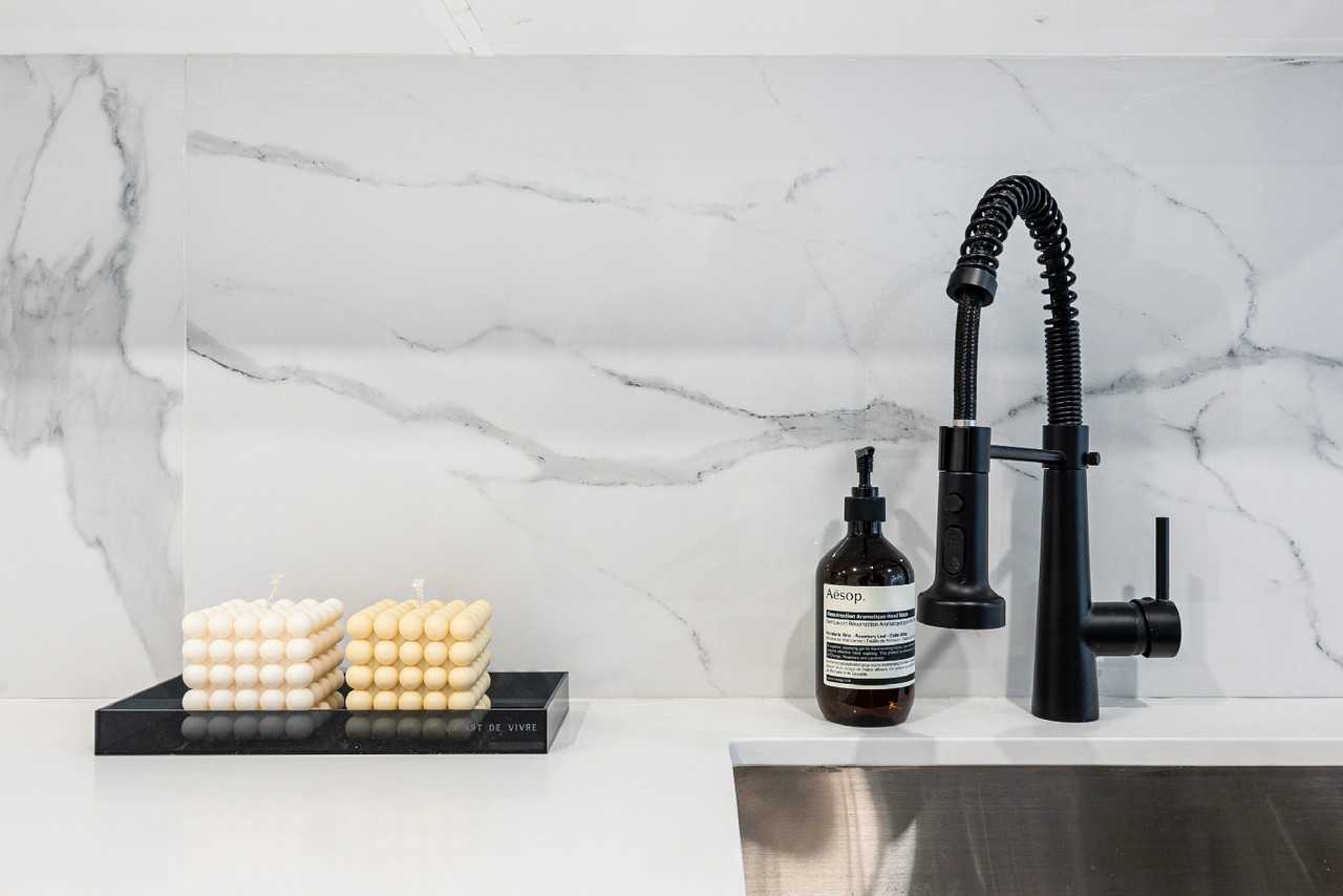 8460 Rue Saint-Hubert #RC - Photo 2 of 14