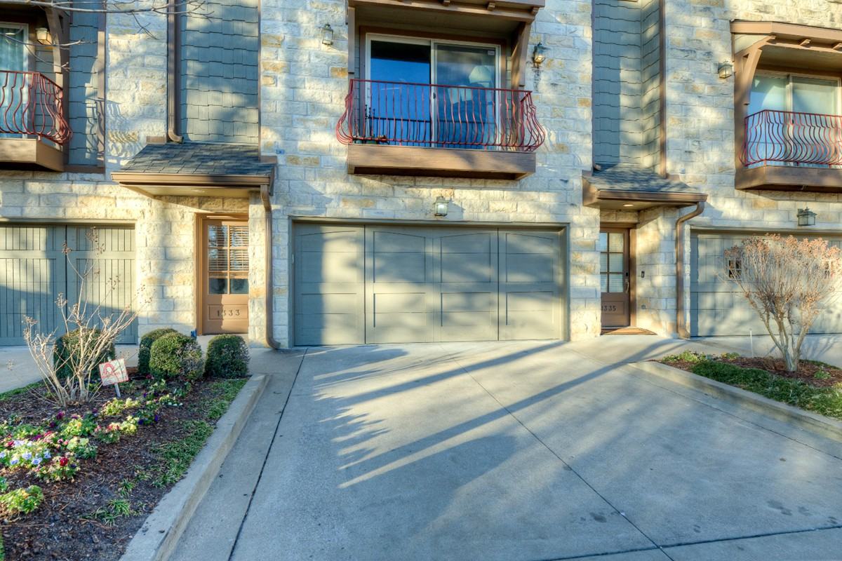 1333 E 41st Pl #1 - Photo 2 of 28