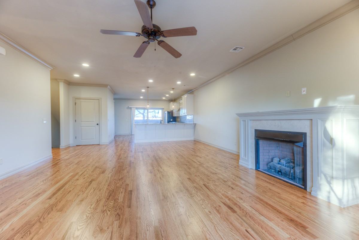 1333 E 41st Pl #1 - Photo 5 of 28