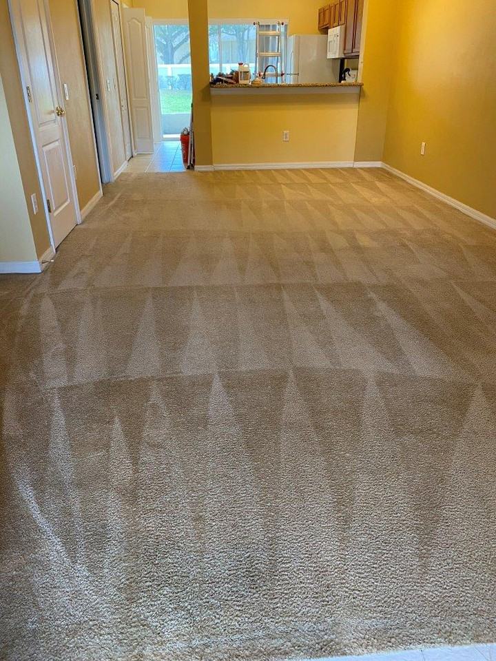 12516 Kings Crossing Dr - Photo 3 of 16