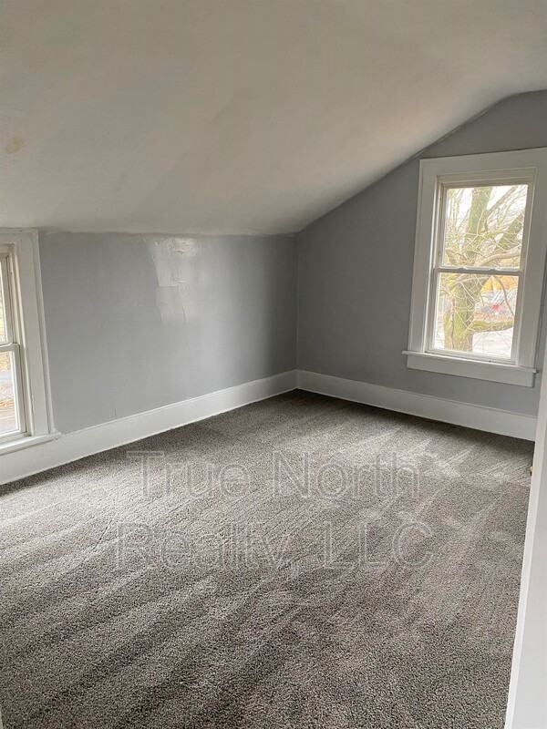1543 Cordell Ave - Photo 5 of 20