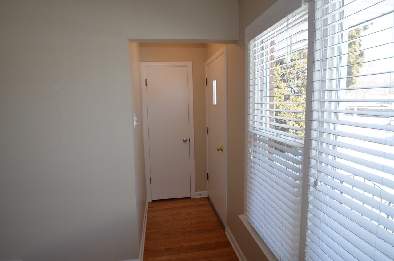8112 Austin Ave - Photo 2 of 9