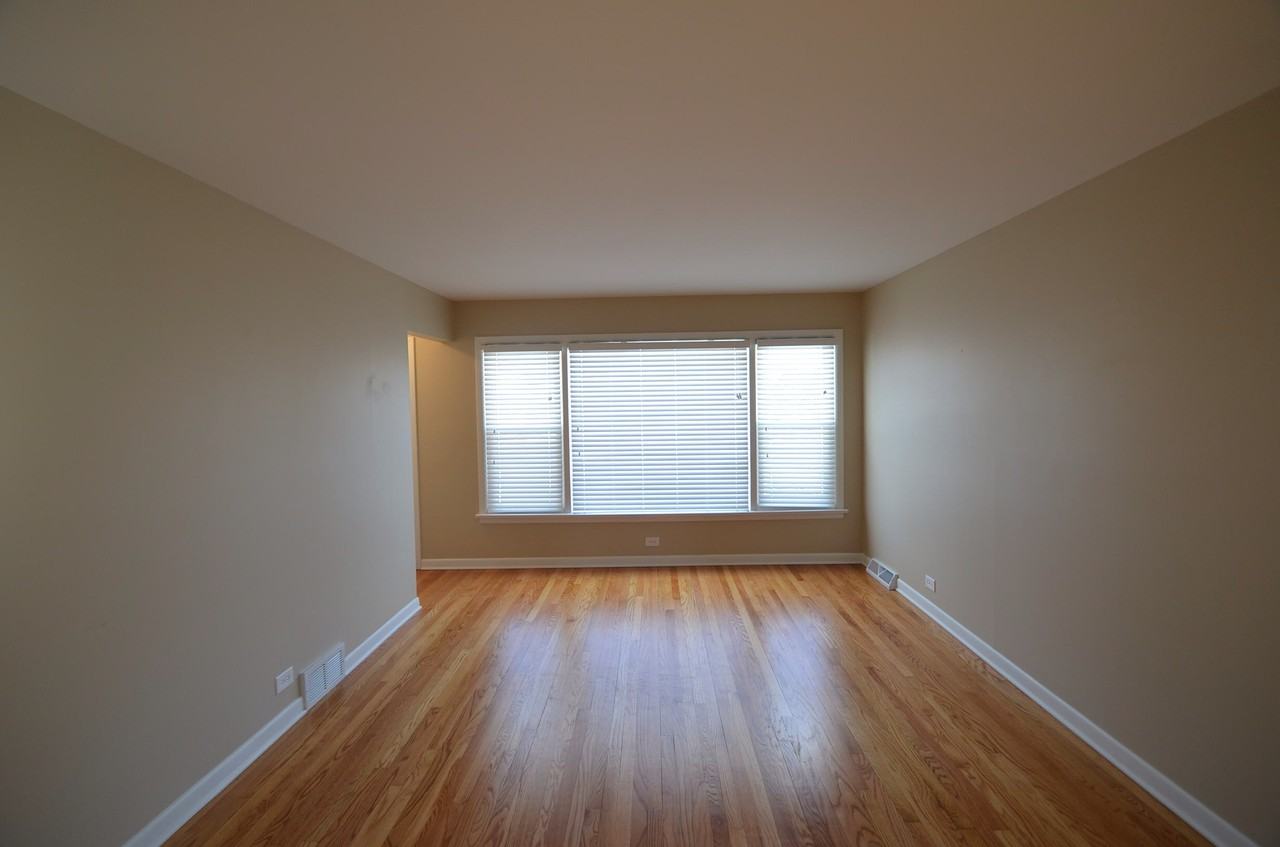 8112 Austin Ave - Photo 3 of 9
