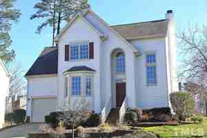 featured image of 102 College Ave