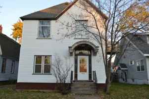 featured image of 1918 Hughitt Ave #1