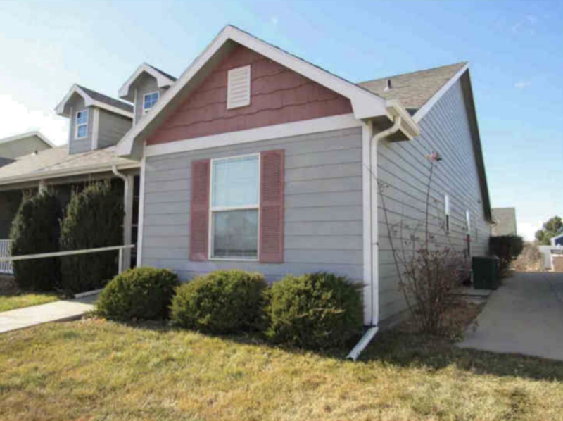 915 Alta Mae St - Photo 2 of 15