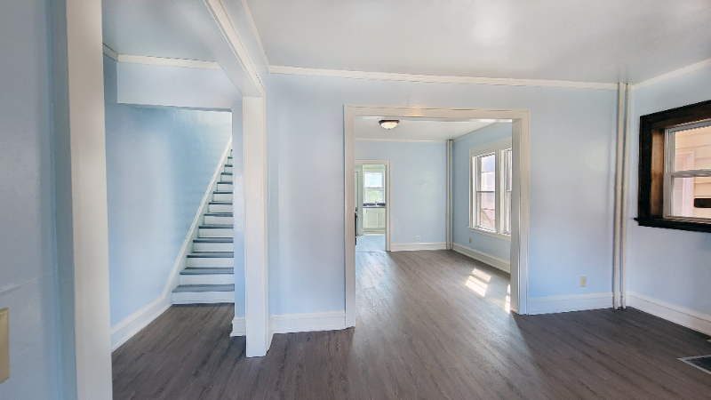 1808 John Ave - Photo 3 of 24