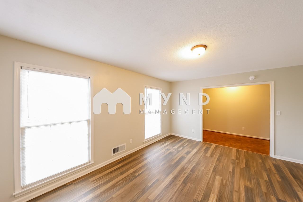 609 23rd Ln Nw - Photo 2 of 18