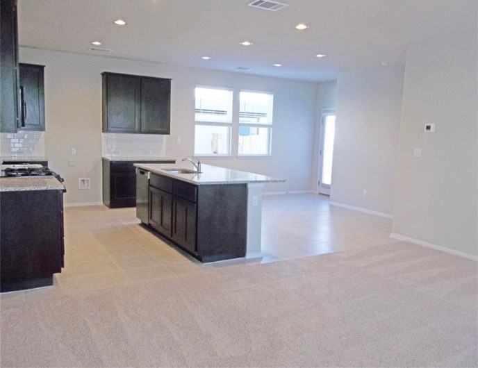 170 White Dunes Dr #1 - Photo 5 of 23