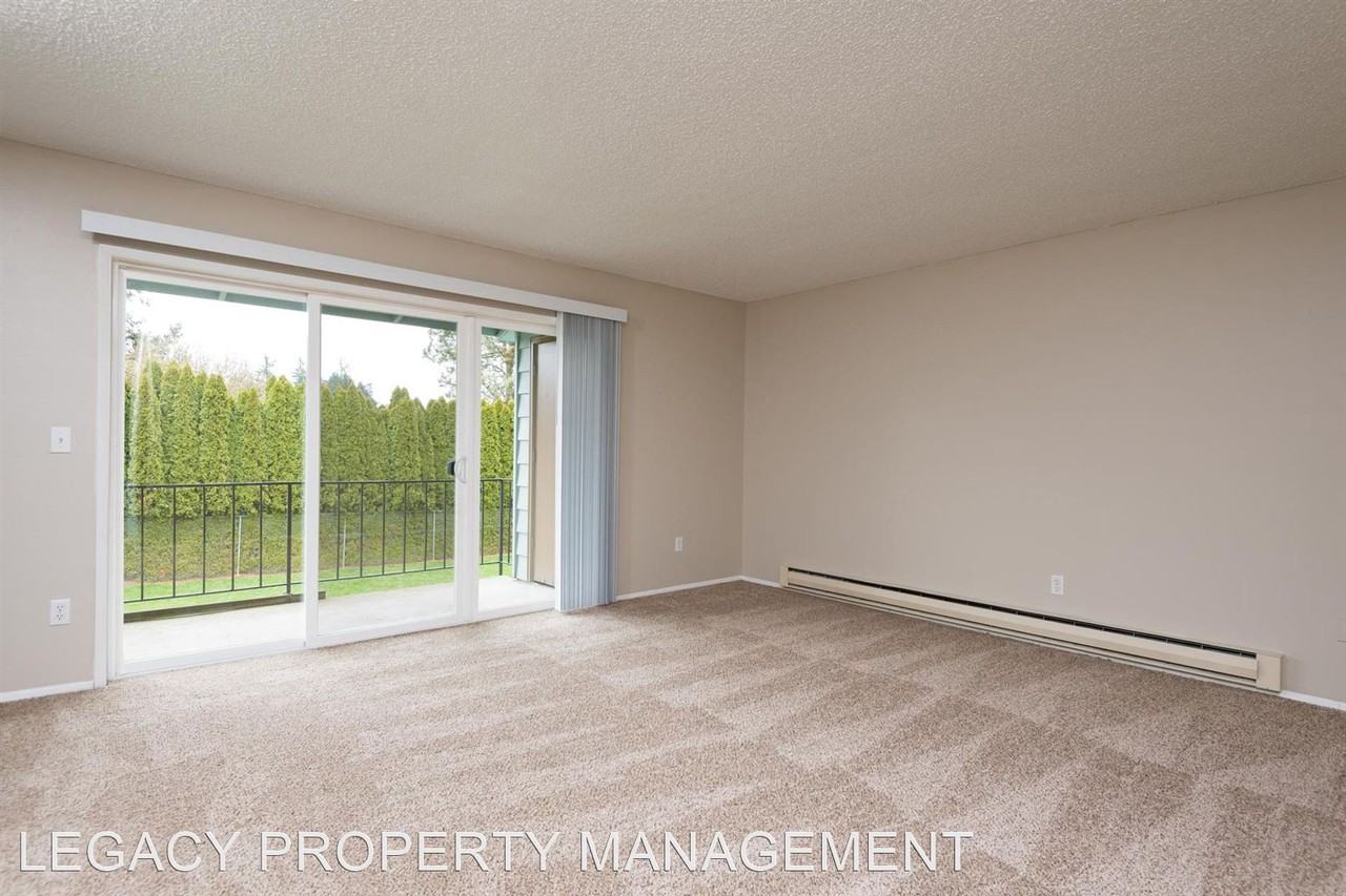 11177 NE Weidler St - Photo 3 of 13