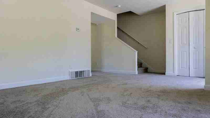 441 Mill Rd - Photo 2 of 15
