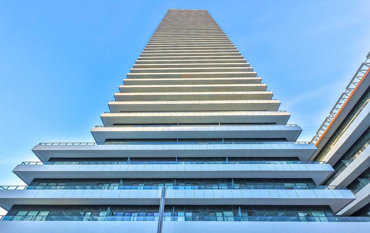 20 Shore Breeze Drive #3404