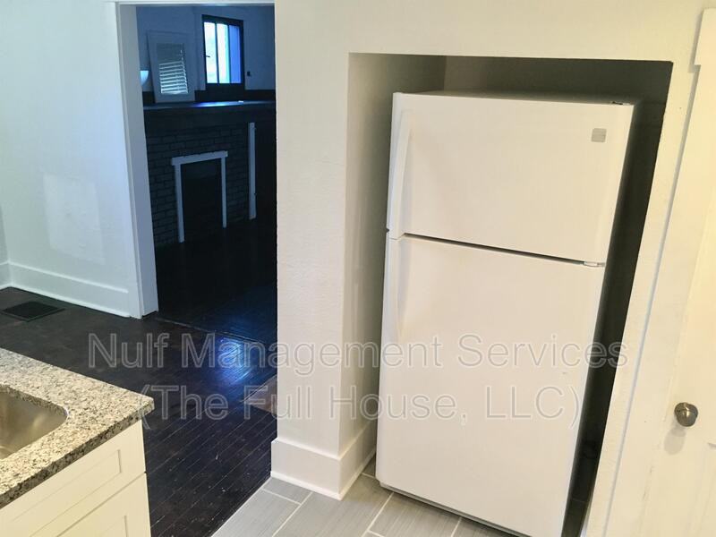125 Pentland Ave - Photo 3 of 13