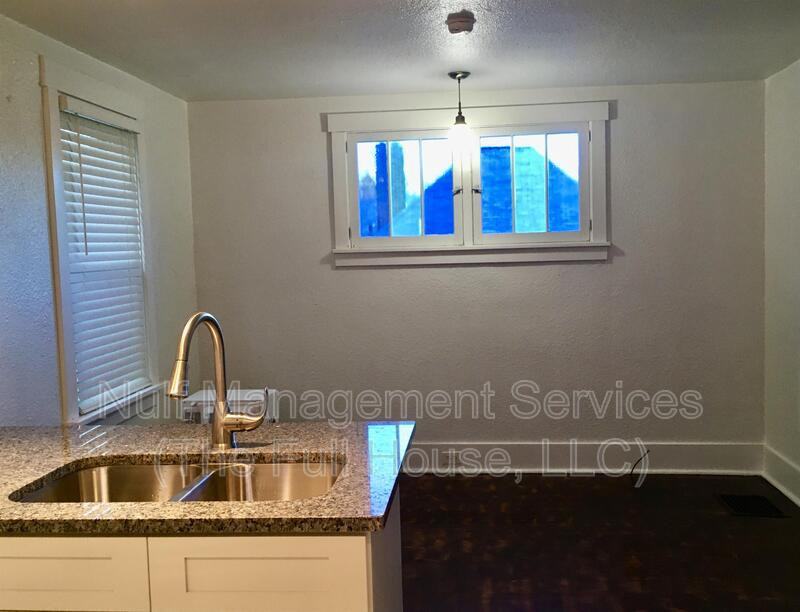 125 Pentland Ave - Photo 2 of 13