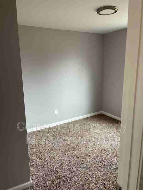 8175 Center Drive - Photo 4 of 5