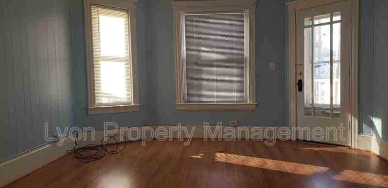 25 Cote Ave #2F - Photo 4 of 8