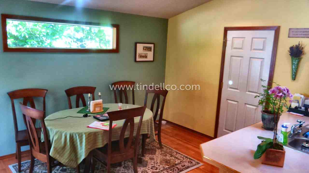 4537 Southwest Arnold Street - Photo 3 of 12