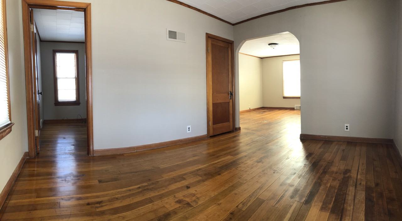 306 Commercial Street - Photo 7 of 19