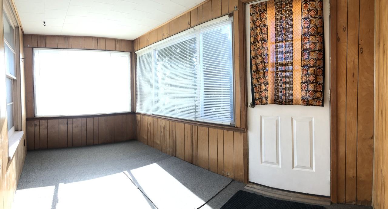 306 Commercial Street - Photo 4 of 19