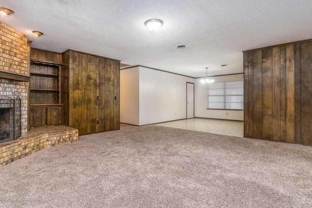 5609/11 Fulton Dr - 5611 #5611 - Photo 2 of 12