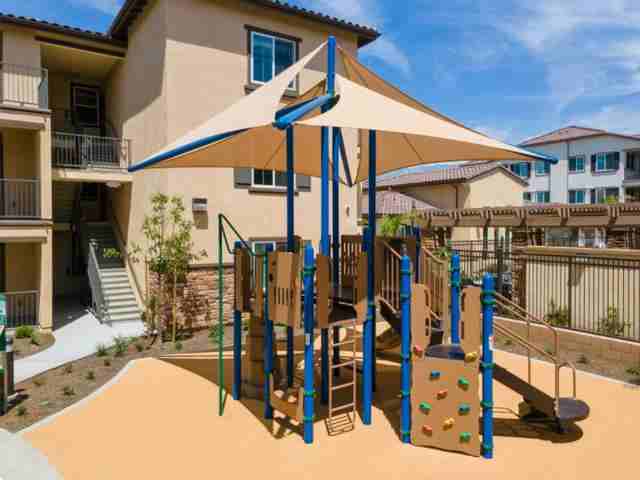 14951 Foothill Blvd - Photo 7 of 13