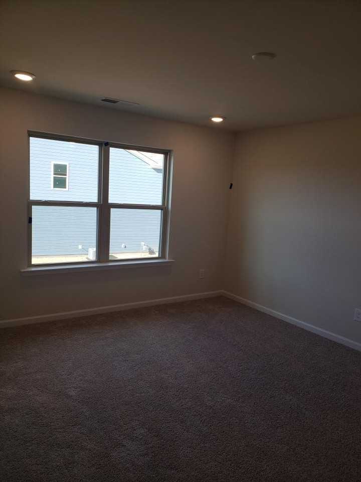 1004 Maylen Trce - Photo 6 of 12