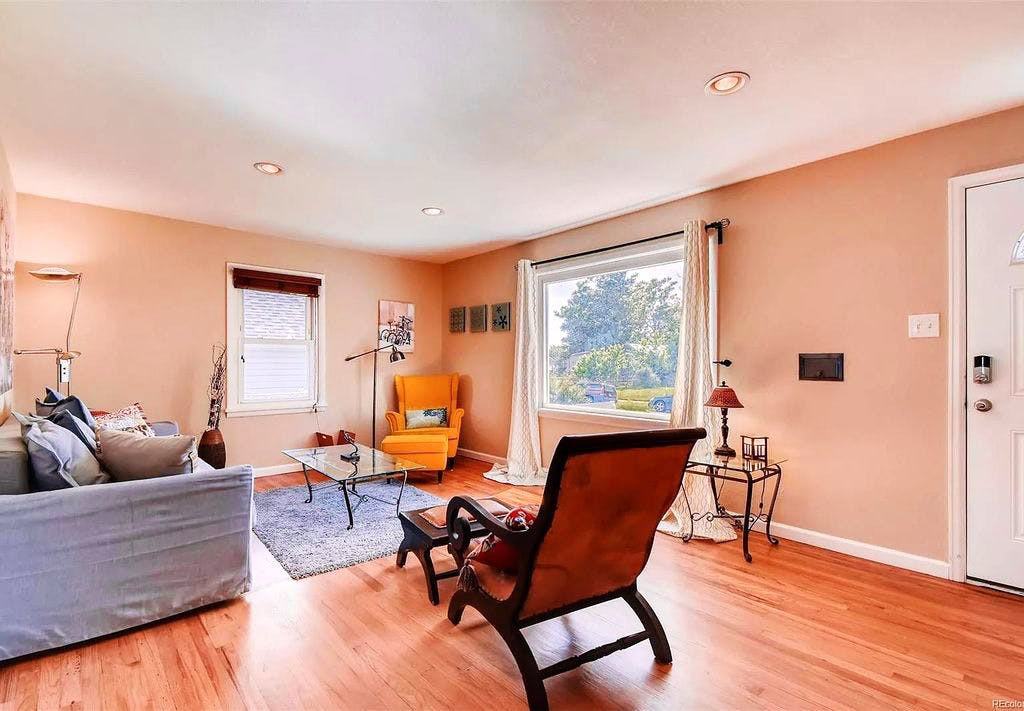 4870 Irving St - Photo 2 of 19