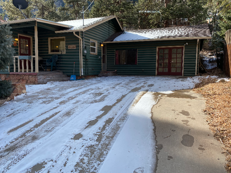 10245 Ute Pass Ave - Photo 2 of 22