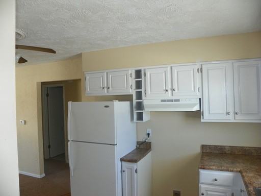 637 W 63rd St #637 - Photo 2 of 5
