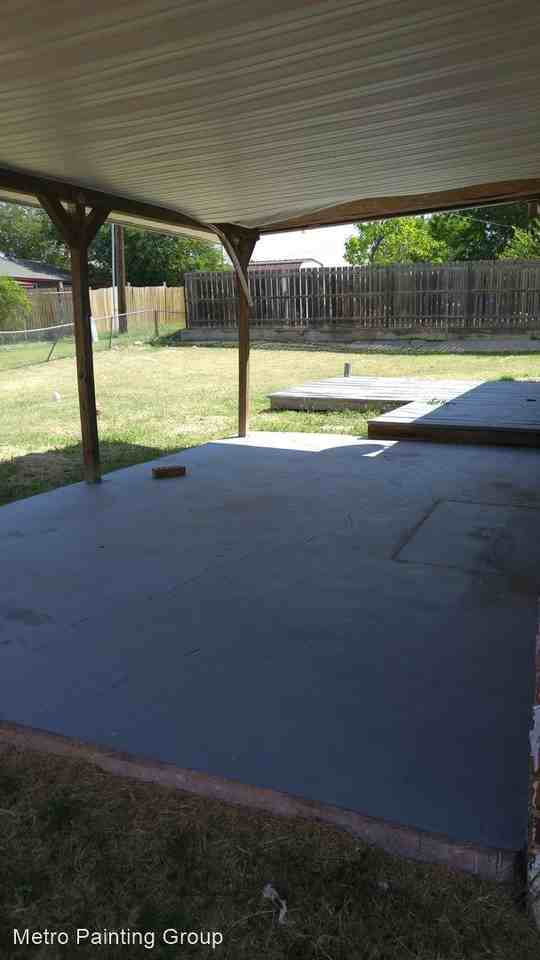 4639 Nw Santa Fe Ave - Photo 2 of 11