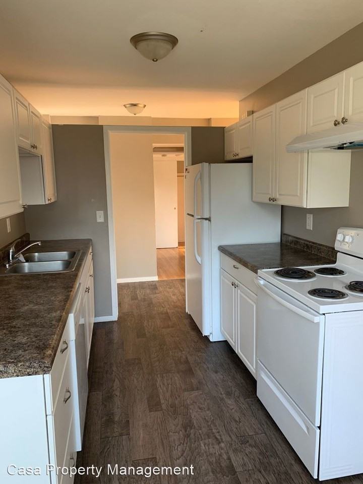 3712, 3718 NW 51st St - Photo 2 of 18