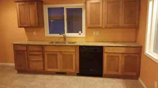 2608 Beach Ave - Photo 3 of 9