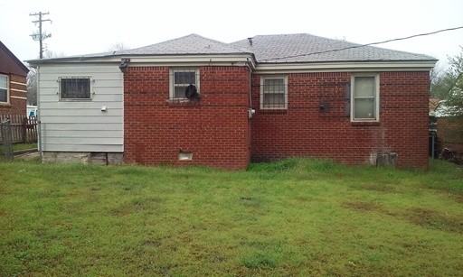 2616 NE 18th St - Photo 3 of 15