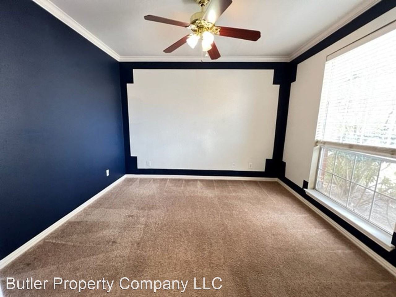 2435 Windgate Ln - Photo 3 of 30