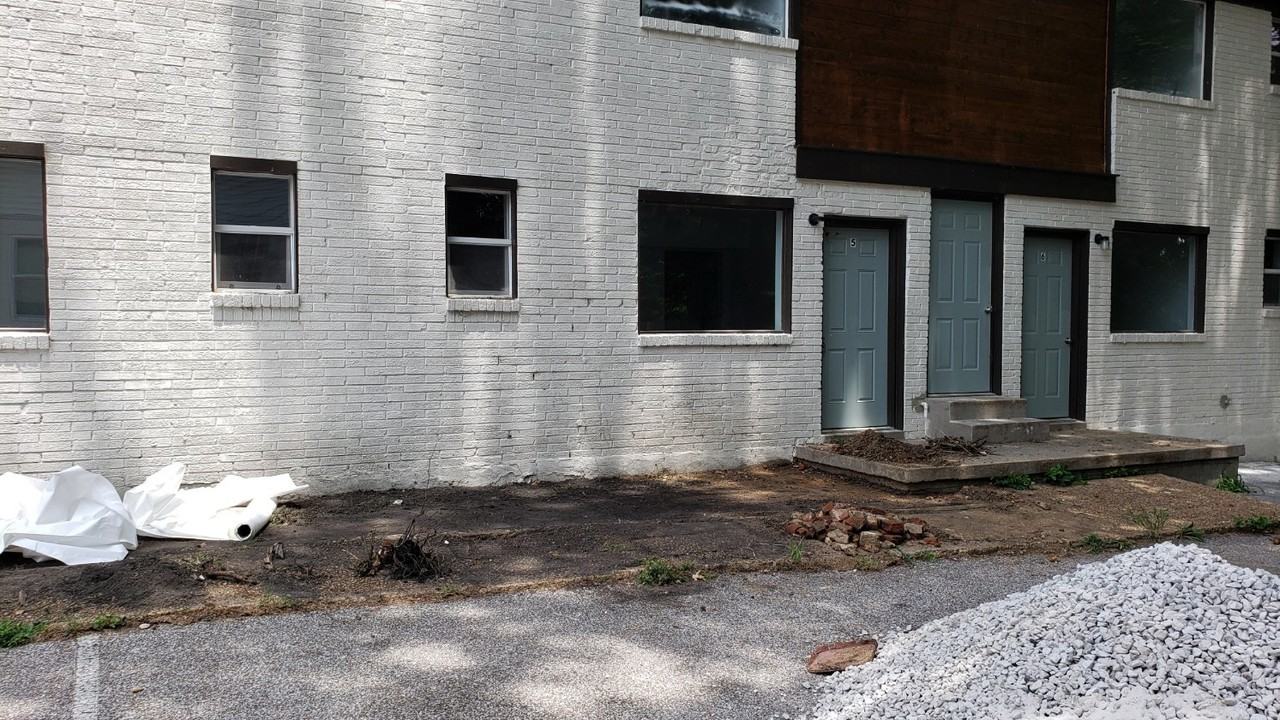 288 Leath St - Photo 2 of 17