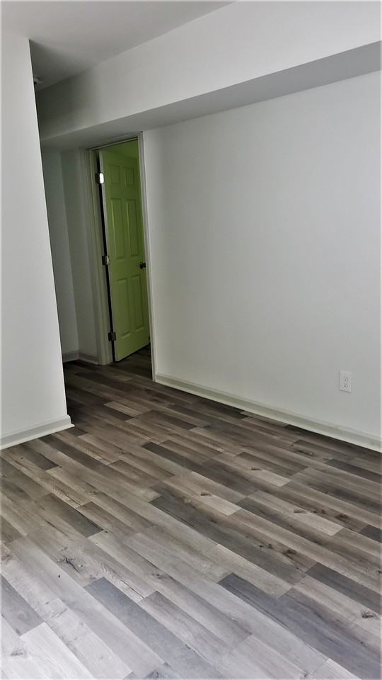 288 Leath St - Photo 3 of 17