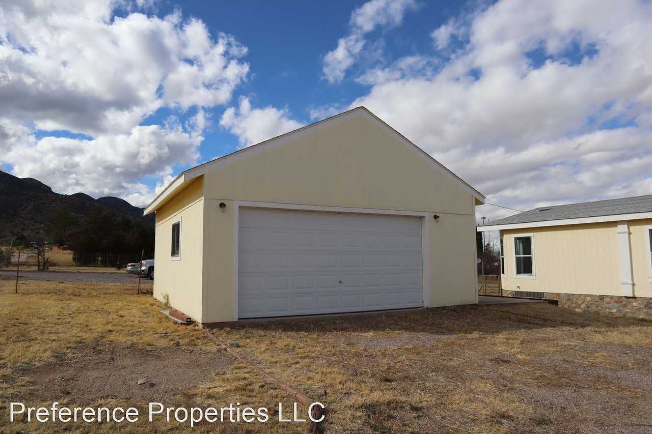 5157 E Shirley Dr - Photo 2 of 28