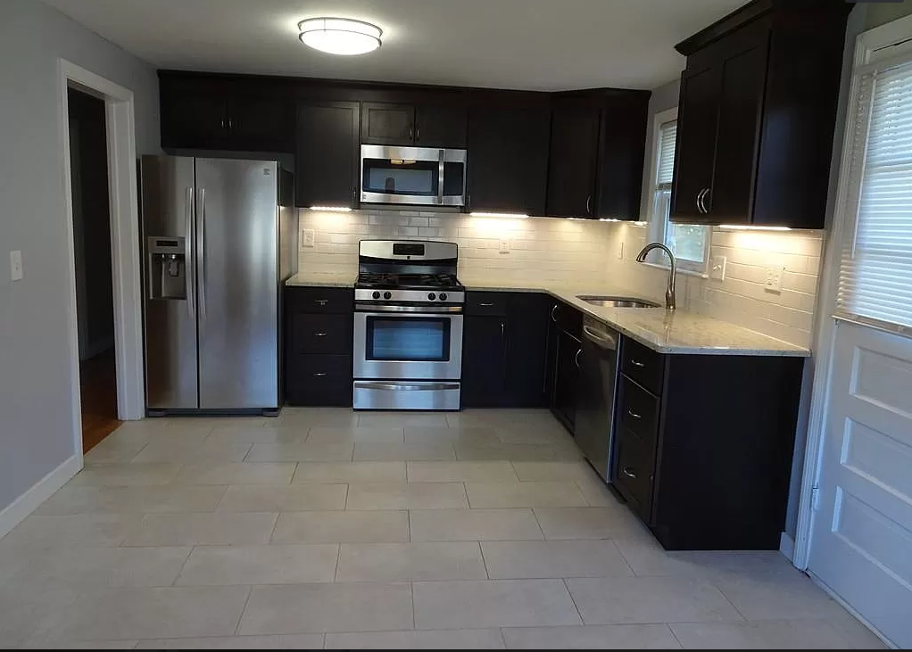 2 Lantern Lane - Photo 2 of 6