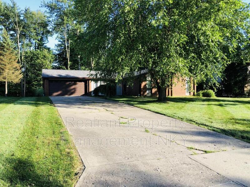 1737 Pioneer Blvd - Photo 2 of 20