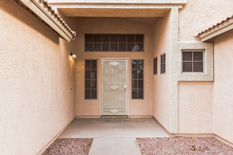 12866 W Windrose Dr - Photo 3 of 25