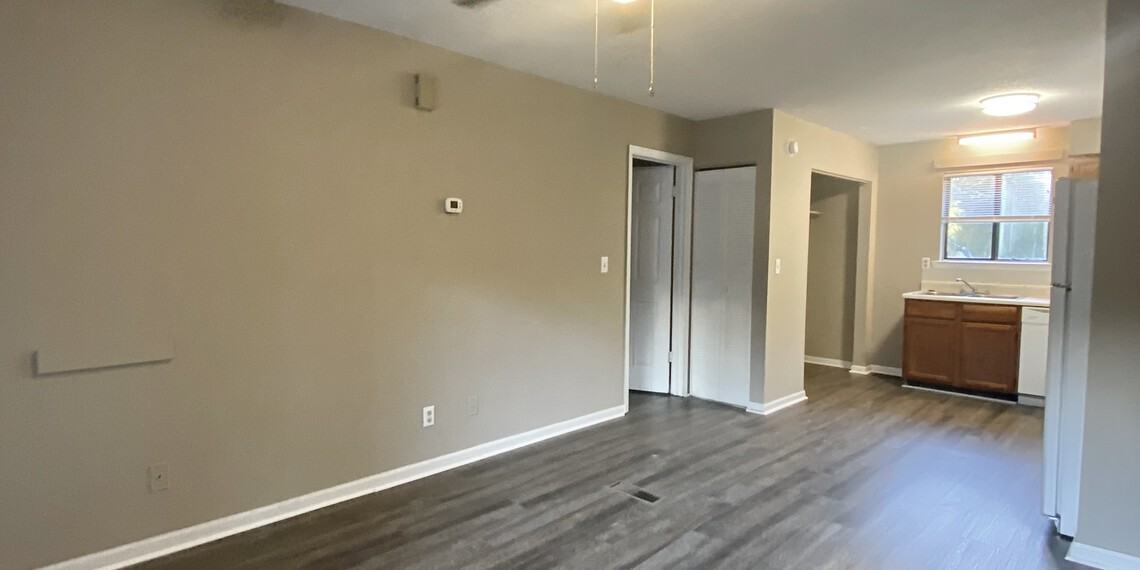 164 Wilbanks Street #5- E - Photo 2 of 4