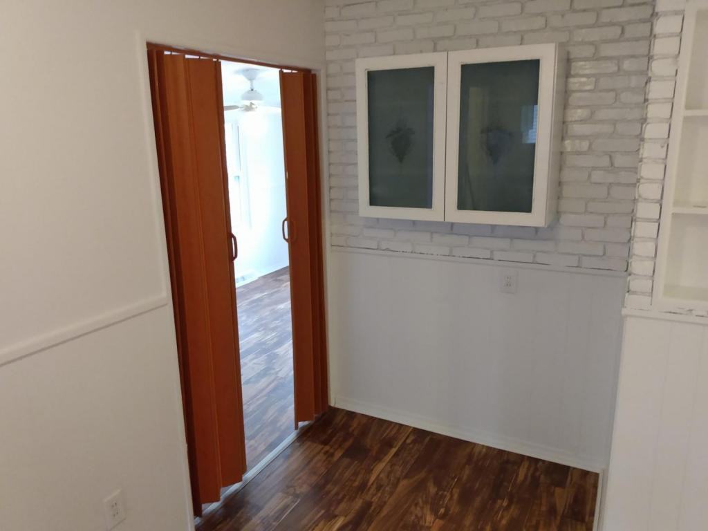 441 E 332nd St - Photo 2 of 11