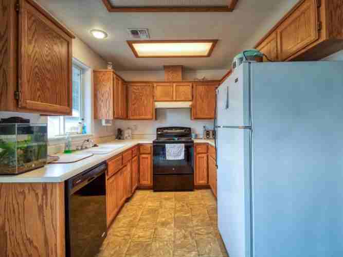 1365 Sun Glo Dr #1 - Photo 7 of 22
