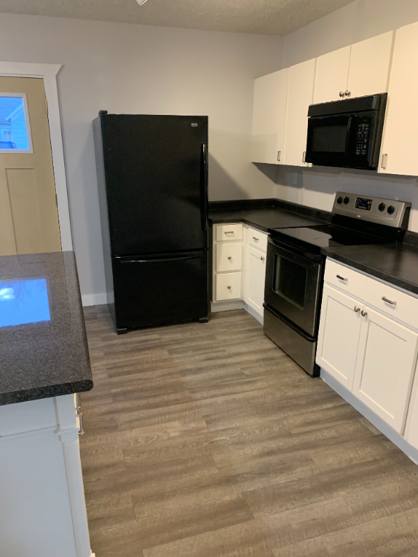 1716 N Central Ave #B - Photo 2 of 18